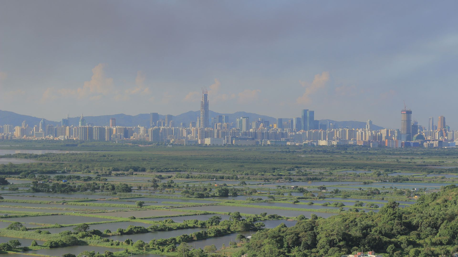 Northern Metropolis Development: Unlocking Unprecedented Opportunities and Efficient Cross-Border Flow of People, Capital, Goods and Data. Explore how Hong Kong’s Northern Metropolis is unlocking new growth opportunities and driving efficient cross-border flow of people, capital, goods, and data.